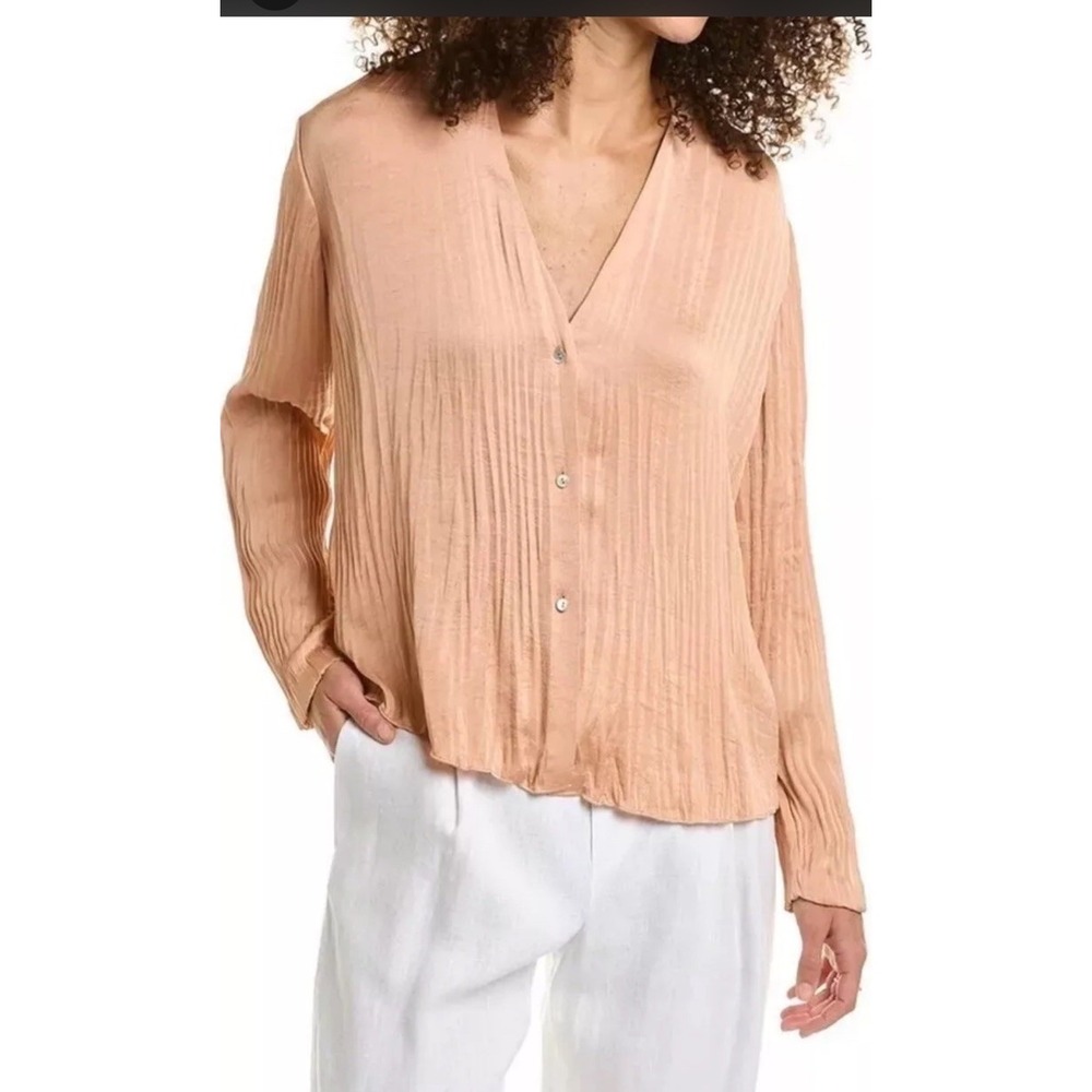Vince‎ Pleated Crushed V Neck Top Crinkle Satin Button-Up Ivory Blouse Sz M Boho